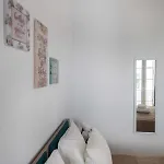 Parian Charming 3bedroom Διαμέρισμα