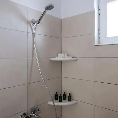Parian Charming 3bedroom Apartamento