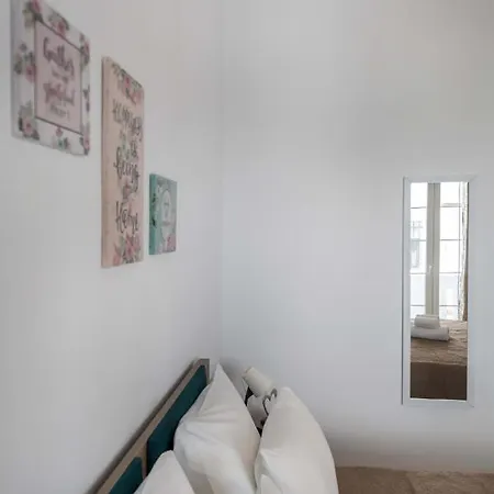 Parian Charming 3bedroom Apartamento
