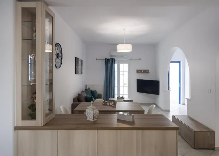 Parian Charming 3bedroom Apartment *